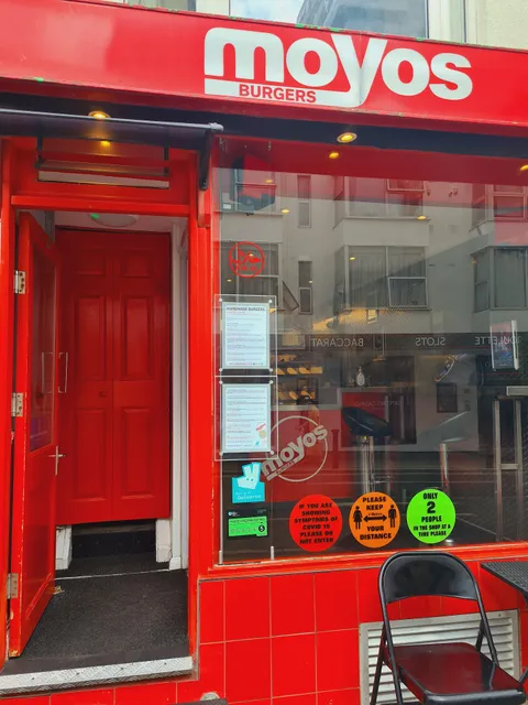 Moyos Burgers Brighton