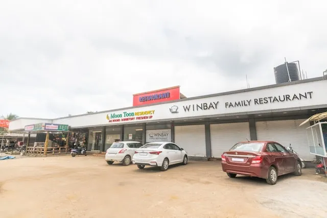 Capital O 65922 Moon Toon Residency