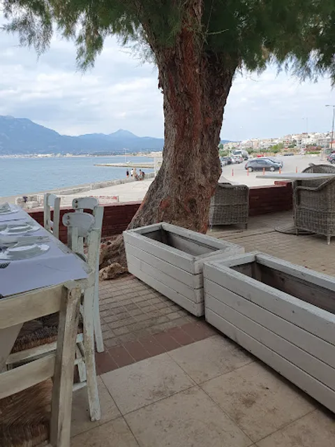 Londou Fish Restaurant