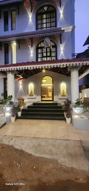 Mogvilla,10bhk ultra luxurious with pool