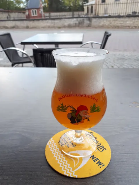 Onder den Toren "Bij Allan"