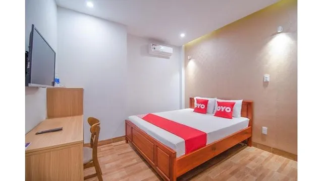 OYO 988 Quynh Anh Motel