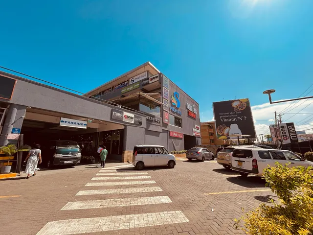 Woodley/Kenyatta/Golf Course ward