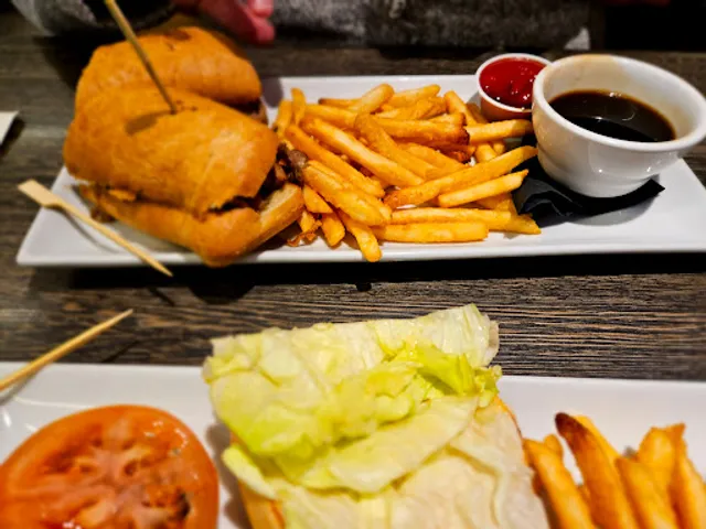 The Well Public House at Casino Nanaimo