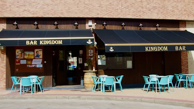 Kingdom bar