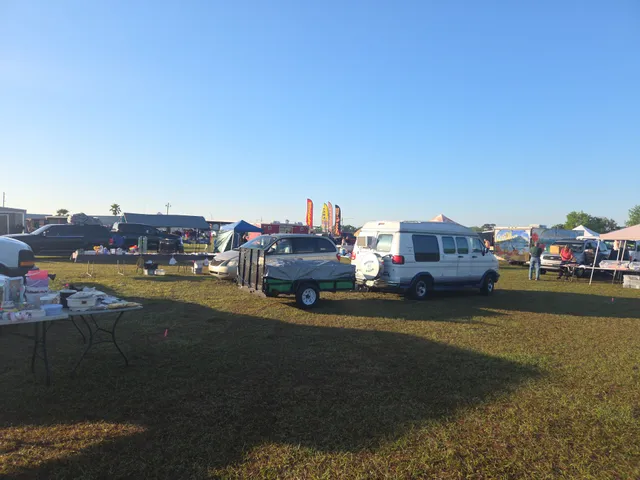 Airport Rd. Vendor's Venue Flea Market