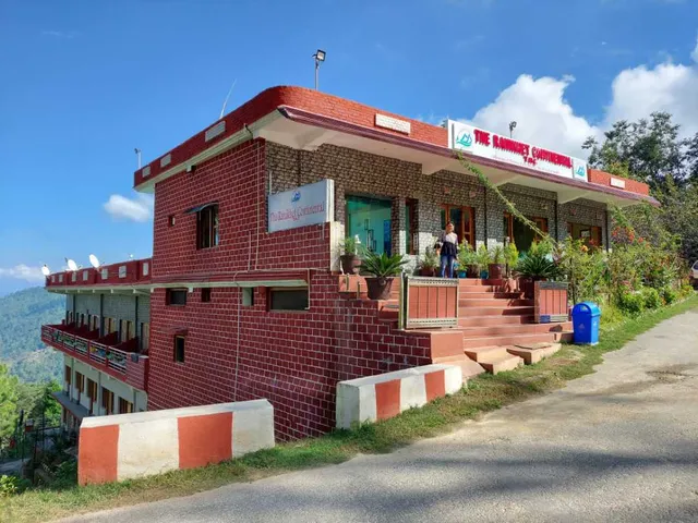 The Ranikhet Continental - Best Hotel In Ranikhet