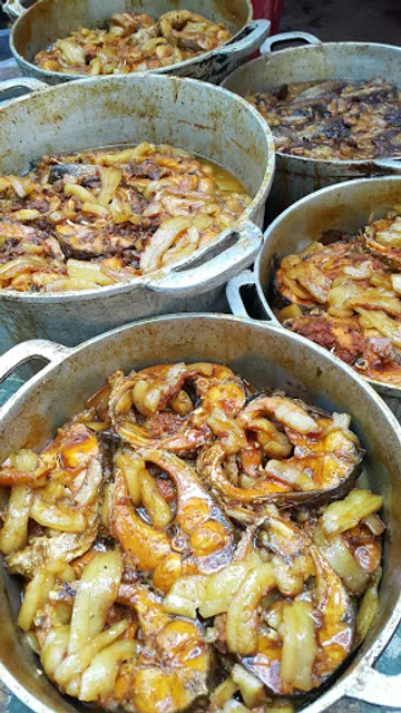 Tiệm cơm Vinh Thu - Cơm ngon Hà Nội