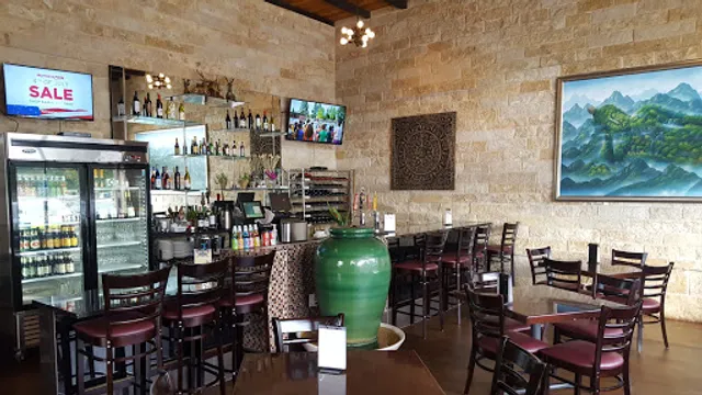 Madam Mam's Thai Cuisine, South at Brodie LN