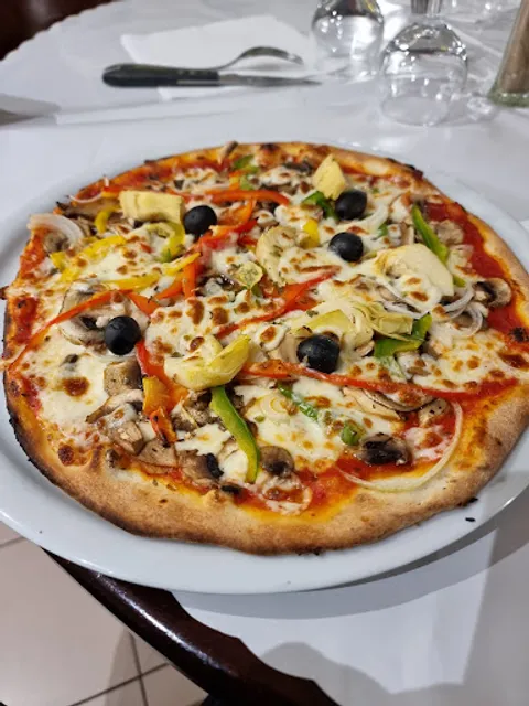Taormina Pizzeria