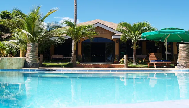 Anda White Beach Resort