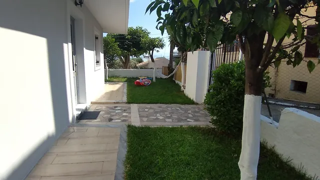 George & danai’s apparements