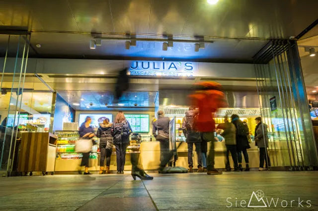 Julia's Rotterdam Centraal