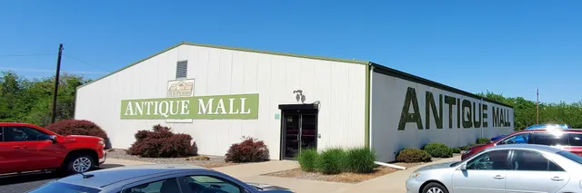 W D Pickers Antique Mall