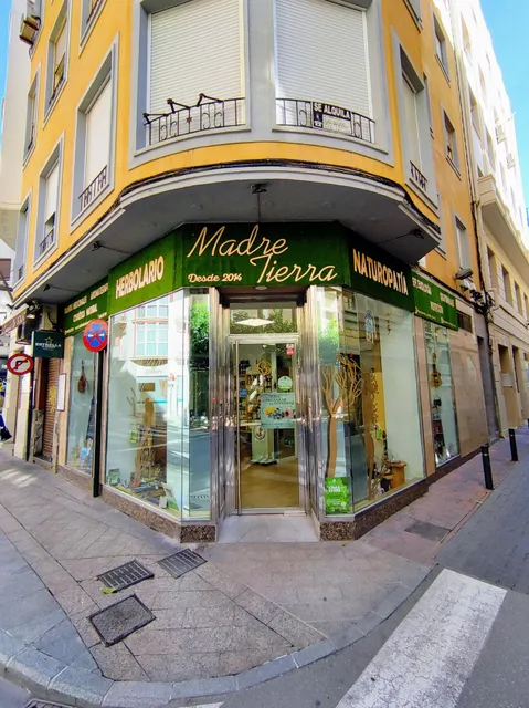 Mother Earth Herbalist