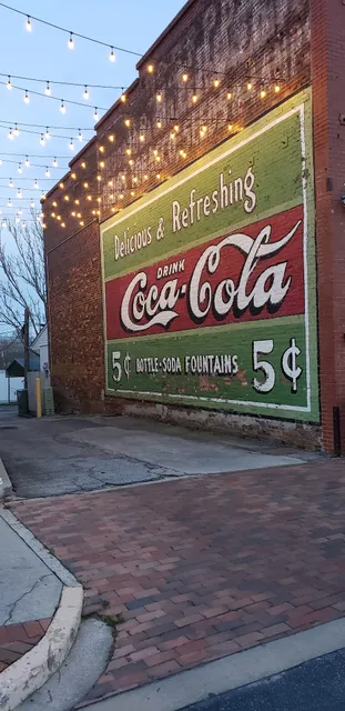 Main Street Laurens USA