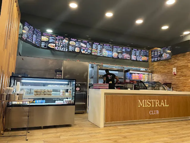 Mistral Club