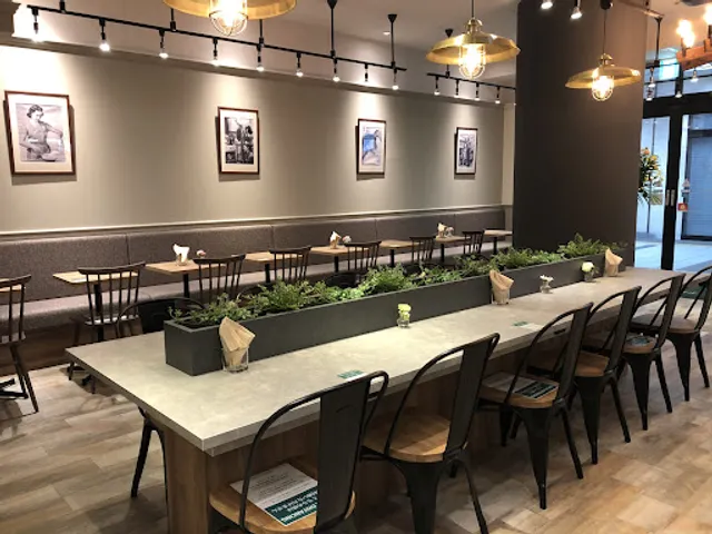 FRESHNESS BURGER Musashi-Kosugi Tokyu Square