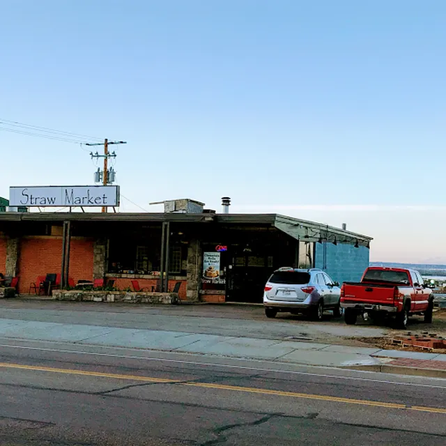Straw Market