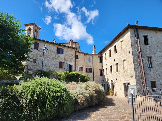 Castello Izzalini Todi Resort - Il relax e la tranquillità cominciano da qui