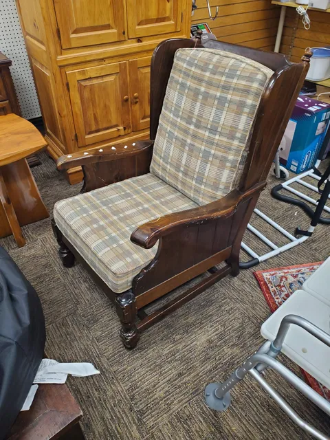 Flathead Industries: Clearance Store