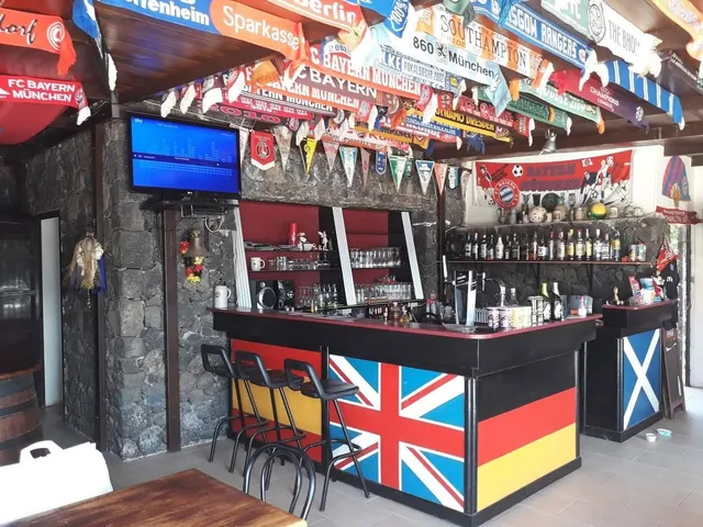Suzanne’s German Bar