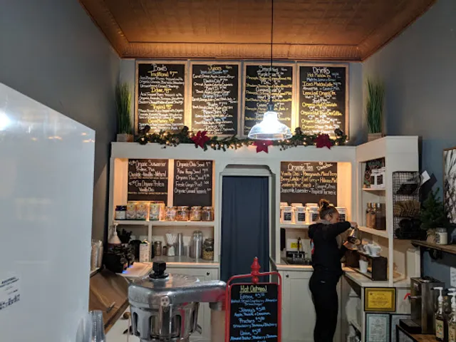 Raw Juice & Smoothie Bar