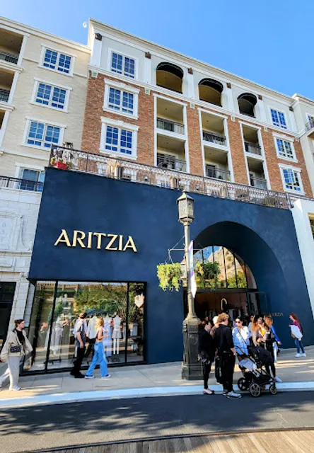 Aritzia