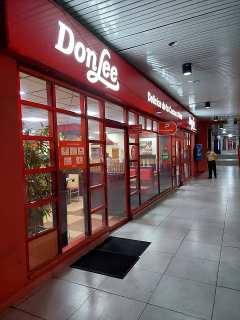 Don Lee | Vía Veneto