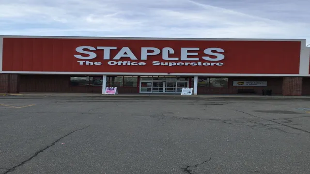 Staples