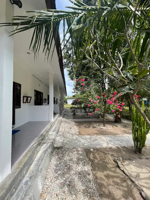 Blue EmOcean Dive Resort