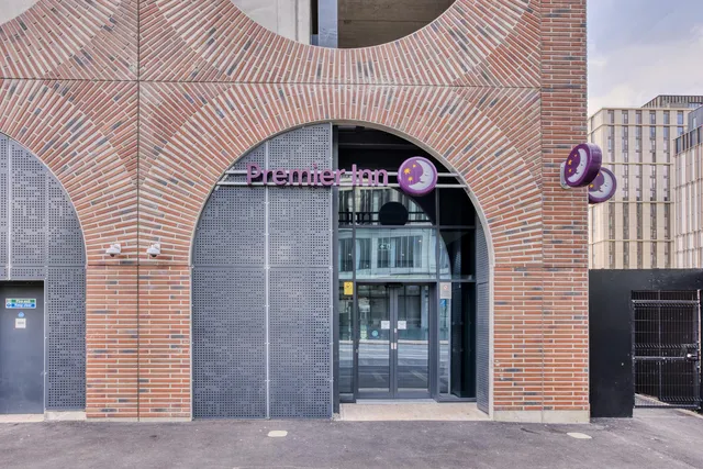 Premier Inn Manchester City Centre (Princess Street) hotel