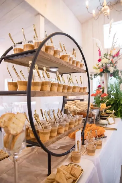 Donna's Catering LLC