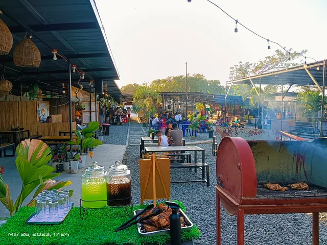 Diversion Food Bazaar