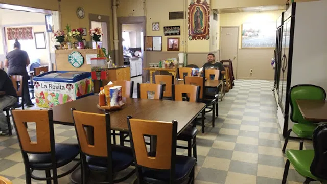 Juan Camaney - Pupusas Restaurant