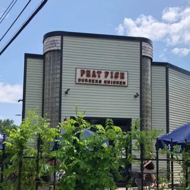 Phat Boyz Wings & Sports Tavern