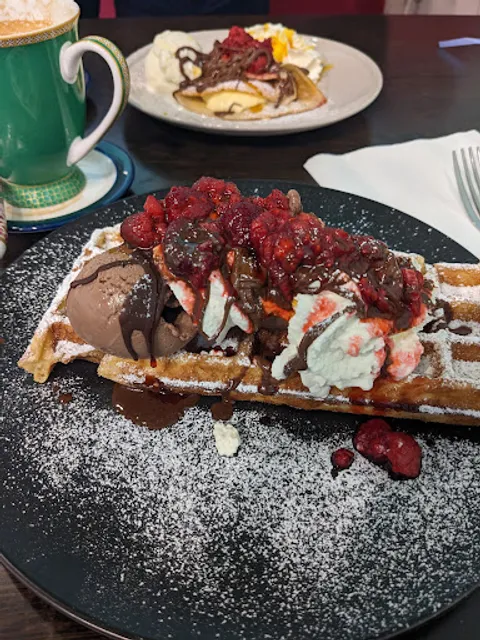 The Pancake & Waffle Cafe