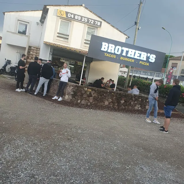 Brothers tacos & burger