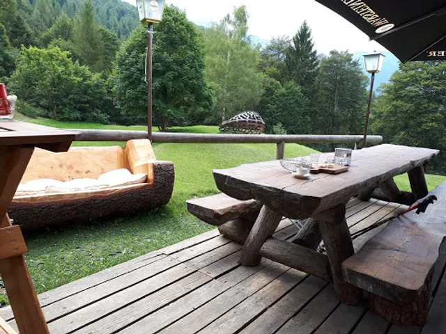 Refreshments Magna and Drink