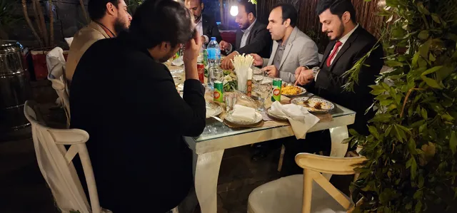 Des Pardes Restaurant