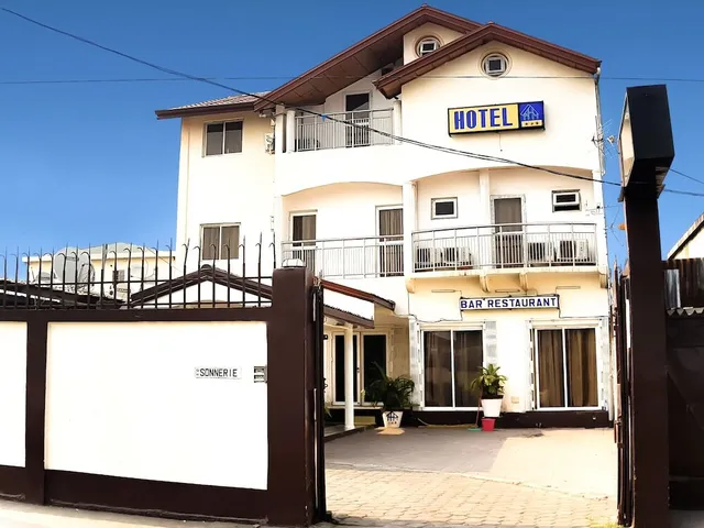 RESIDENCE HOTELIERE DE MOUNGALI BRAZZAVILLE REP DU CONGO