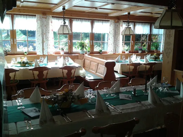 Gasthaus-Pension Hirschen