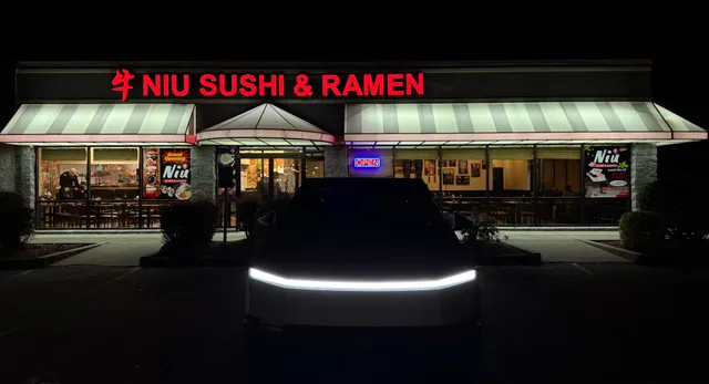 Niu Sushi & Ramen
