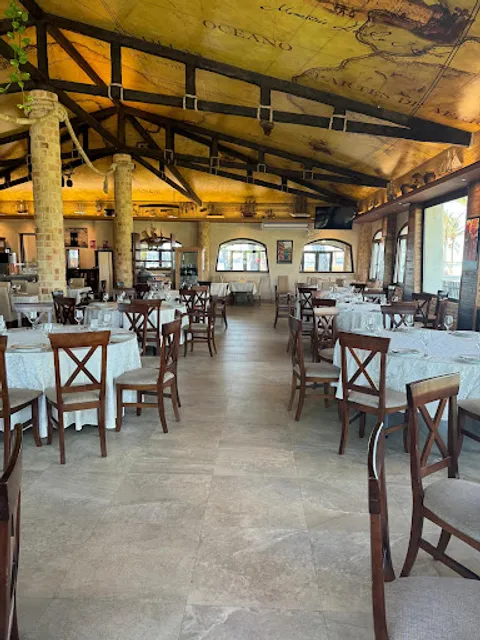 Restaurante Puerto Colón | Huelva