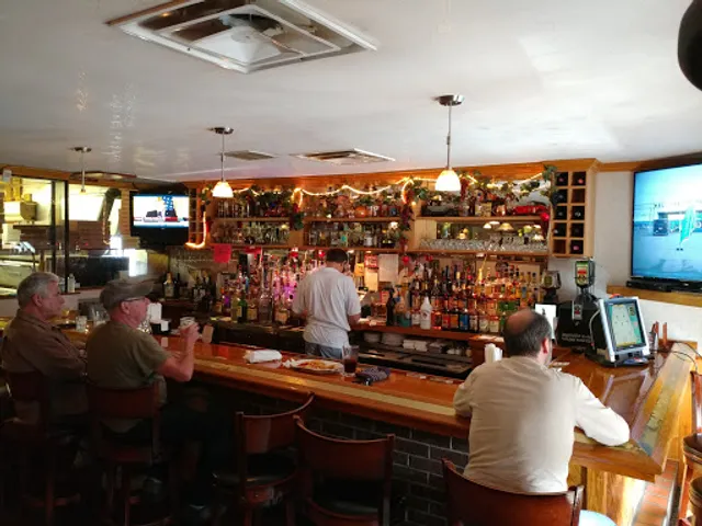 Giovanni's Pizza Ristorante, and Bar