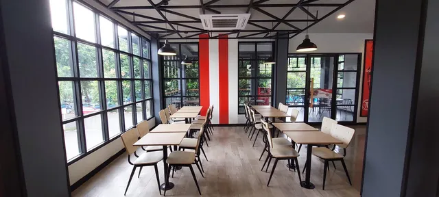 Stasiun Gambir Pejalan Kaki