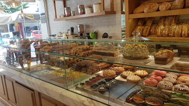 Milos Bakery