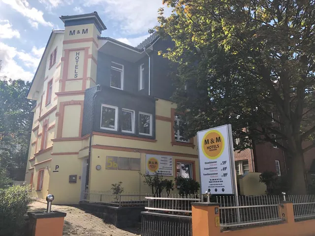 M&M Hotel - Harburg