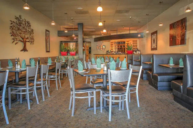 Papapolloni Mediterranean Bistro