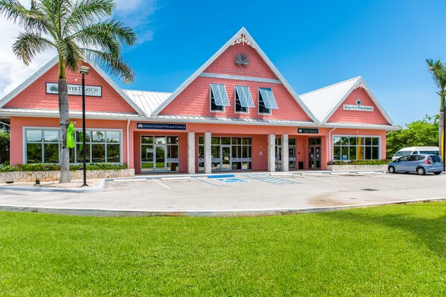 Grand Cayman Villas & Condos